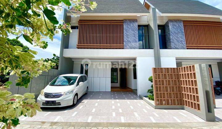 RUMAH MEWAH 2 LANTAI MODERN JAPANESE STYLE SERASA TINGGAL DI JEPANG LOKASI  PREMIUM TIMUR KAMPUS UPN MAGUWOHARJO DEPOK SLEMAN 2