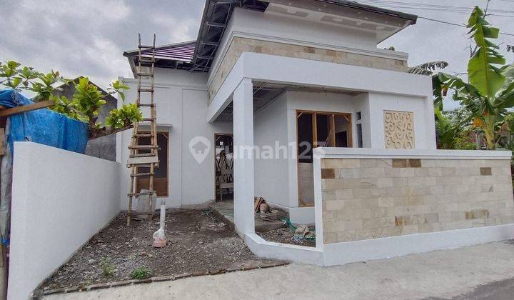 RUMAH BARU PUTIH LIMASAN BERKUALITAS DI JALAN KALIURANG KM 12 DEKAT PONDOK PANDANARAN DAN KAMPUS UII 1