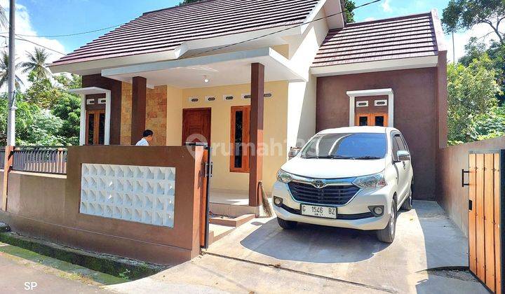 RUMAH BARU HOOK MINIMALIS DENGAN NUANSA ASRI DAN SEJUK DI BARAT CEBONGAN MARGOMULYO SAYEGAN SLEMAN 2