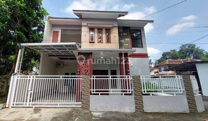 RUMAH MEWAH ISTIMEWA 2 LANTAI HOOK HARGA MURAH BANGET DI DEKAT JOGJABAY MAGUWOHARJO DEPOK SLEMAN 1