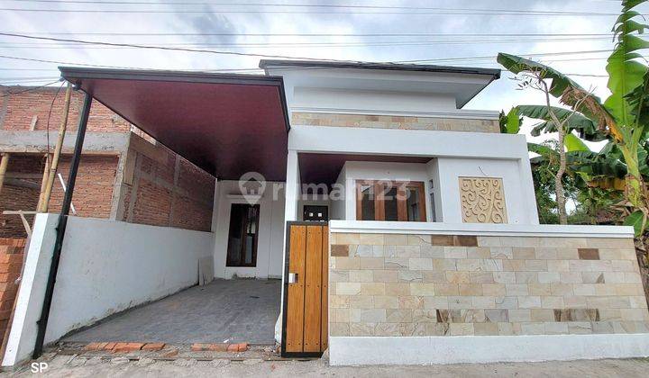 RUMAH BARU PUTIH LIMASAN BANGUNAN BERKUALITAS DI JALAN KALIURANG KM 13 NGAGLIK SLEMAN DEKAT PPPG KESENIAN 1