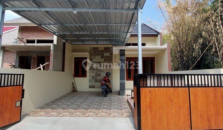 RUMAH BARU CANTIK MINIMALIS FRESH SIAP HUNI DI SENDANGTIRTO BERBAH SLEMAN DEKAT TENGKLENG HOH HAH 2