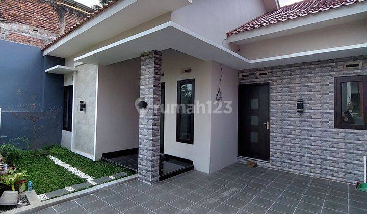 RUMAH BARU CANTIK MINIMALIS SIAP HUNI DALAM CLUSTER - VIEW SAWAH DI JALAN KALIURANG KM 12 DEKAT PONDOK PANDANARAN 1