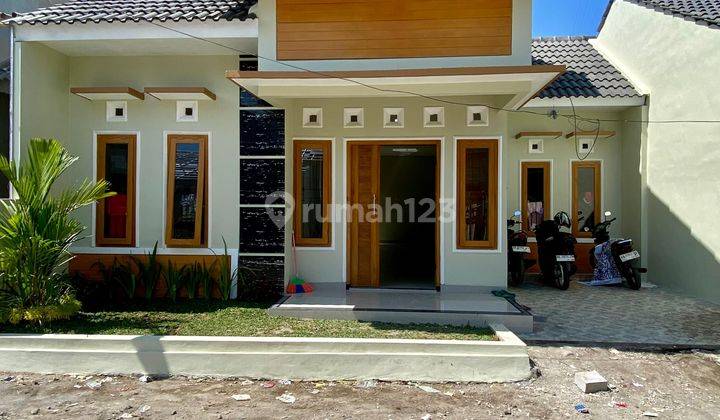 RUMAH BARU CANTIK MEWAH - HARGA MURAH DI DALAM CLUSTER KADISOKA PURWOMARTANI.KALASAN SLEMAN DEKAT TAJEM 2