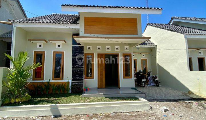 RUMAH BARU CANTIK MEWAH - HARGA MURAH DI DALAM CLUSTER KADISOKA PURWOMARTANI.KALASAN SLEMAN DEKAT TAJEM 1