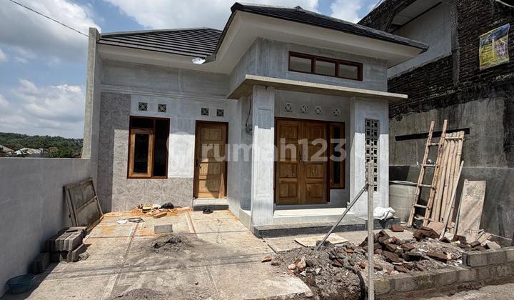 Murah Banget‼️rumah Baru Cantik Limasan Modern Dekat Jalan Raya Piyungan Di Srimulyo Piyungan Bantul  2