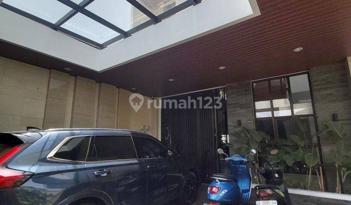 Rumah Mewah Full Furnished 2 Lantai Luas Dengan Kolam Renang Di Jalan Gito Gati Ngaglik Sleman Dekat Sch Mall 2