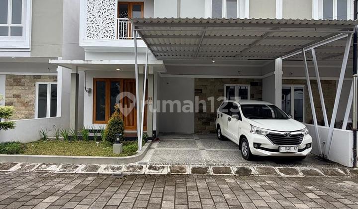 Banting Harga Dari 1.7 Milyar Jadi 1.5 Milyar Nett‼️Rumah Baru Mewah Modern 2 Lantai Istimewa dan Nyaman Dalam Perumahan di Sidoarum Jalan Godean KM 7 Banting Harga Dari 1.7 Milyar Jadi 1.5 Milyar Nett‼️Rumah Baru Mewah Modern 2 Lantai Istimewa dan Nyaman Dalam Perumahan di Sidoarum Jalan Godean KM 7
