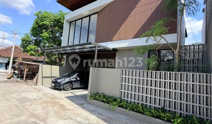 Luxury 2-Story Villa-Concept House with Private Pool and Fully Furnished in Wedomartani, Ngemplak, Sleman, Near Tajem and Jogjabay 2