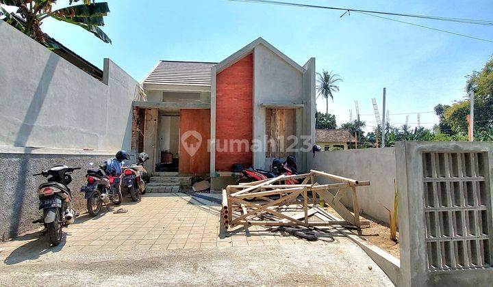 Rumah Cantik Modern Kekinian 2 Unit Di Dekat Pasar Cebongan Mlati Sleman 2