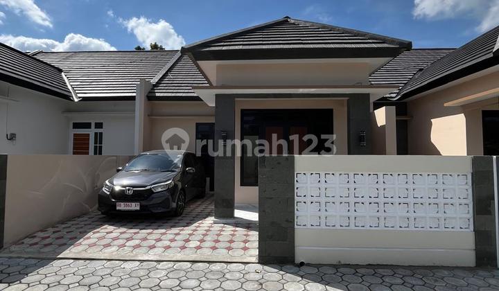 Rumah Baru Cantik Limasan Modern Siap Huni 5 Unit Dalam Cluster 10 Unit Di Potorono Banguntapan Bantul Dekat Jogja Tv