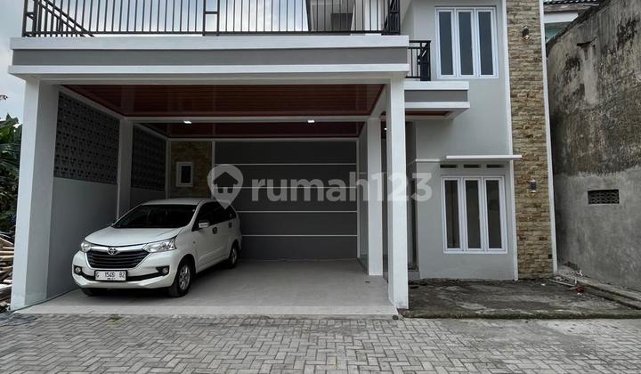 Rumah Baru Mewah 2 Lantai Dalam Mini Cluster Di Jalan Kaliurang Km. 13 Ngaglik Sleman Dekat Al Azhar Cairo & Kampus Uii