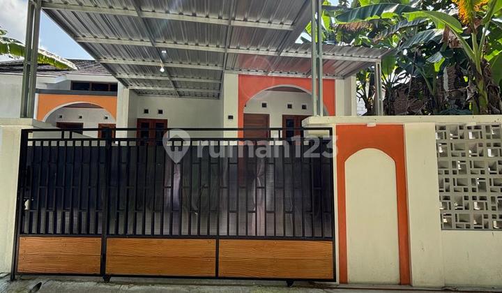 Cheap Cheap Cheap‼️Beautiful Minimalist House Near Sindet Elementary School, East Imogiri Road, and Nur Hidayah Hospital Cheap Cheap Cheap‼️Beautiful Minimalist House Near Sindet Elementary School, East Imogiri Road, and Nur Hidayah Hospital