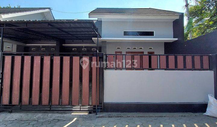 Rumah Baru Cantik Minimalis - Harga Super Murah Istimewa Dalam Cluster 10 Unit Di Cebongan Mlati Sleman 2