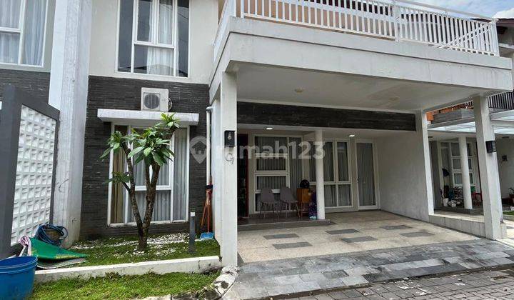 Rumah Mewah 2 Lantai Full Furnished Dengan Tata Ruang Nyaman Dalam Perumahan Elite Dekat Jombor Mlati Sleman 2