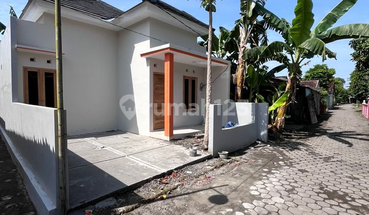 Rumah Cantik Minimalis - Harga Ekonomis Dekat Ke Jalan Imogiri Barat  2