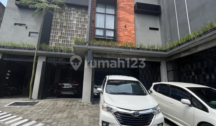 Kost Eklusif Mewah Elite 11 Kamar Di Kawasan Premium Di Demangan Catur Tunggal Depok Sleman Dekat Kampus Ugm Dan Uny Kost Eklusif Mewah Elite 11 Kamar Di Kawasan Premium Di Demangan Catur Tunggal Depok Sleman Dekat Kampus Ugm Dan Uny