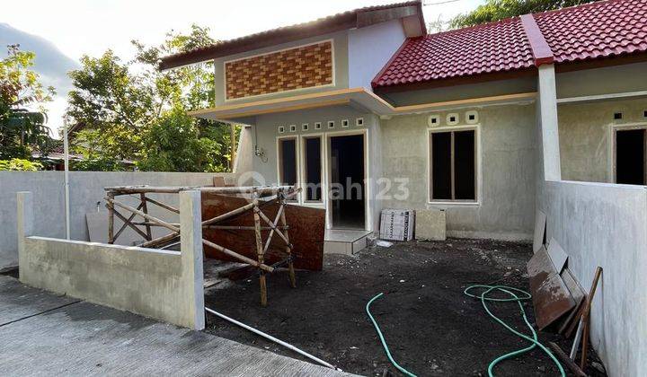 Rumah Baru Cantik - Harga Super Murah Lingkungan Sejuk Di Ngemplak Dekat Pasar Jangkang 1