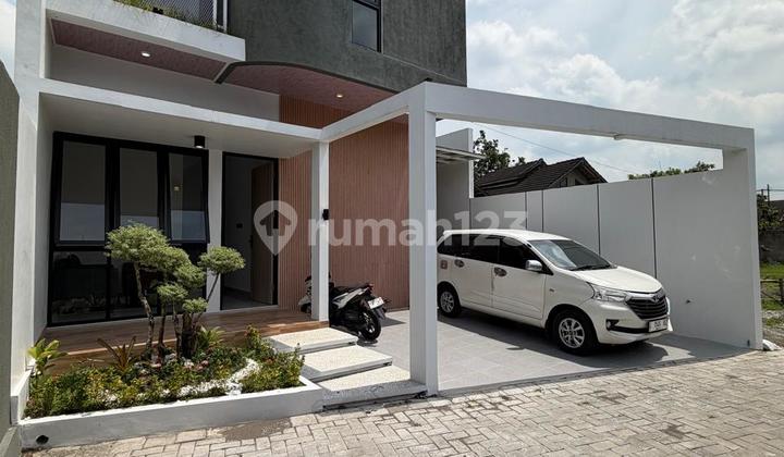 Aesthetic Furnished Cheap‼️New Luxurious 2-Story Modern Furnished House in a Cluster - Affordable Price Near Sleman Government Complex &amp; School