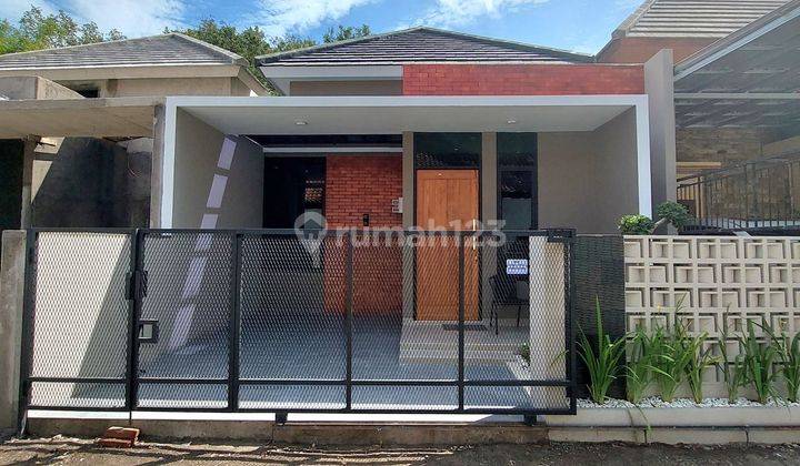 Rumah Cantik Estetik Modern Kekinian Dengan Tata Ruang Fungsional Dekat Sd Model Wedomartani Ngemplak Sleman 2