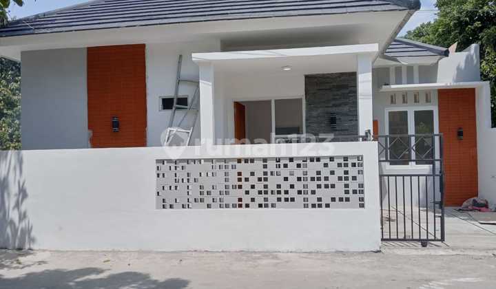 Rumah Baru Cantik Minimalis - Harga Super Ekonomis Hook di Tirtomartani Kalasan Sleman Dekat Sego Wiwit Rumah Baru Cantik Minimalis - Harga Super Ekonomis Hook di Tirtomartani Kalasan Sleman Dekat Sego Wiwit