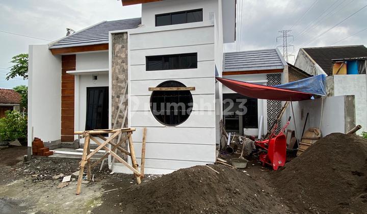 Beautiful Japandi 5-Unit House - Mezzanine in Mini Cluster at Wirokerten Banguntapan Bantul Near Giwangan Terminal Beautiful Japandi 5-Unit House - Mezzanine in Mini Cluster at Wirokerten Banguntapan Bantul Near Giwangan Terminal