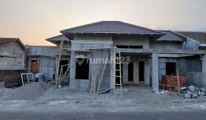 Rumah Baru Strategis Mewah Dengan Tanah Luas Dan Harga Murah Di Purwomartani Sleman Dekat Pamela 7 2