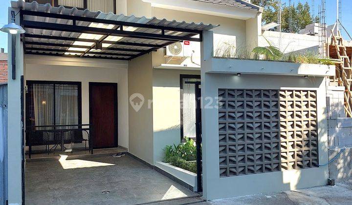 Rumah Cantik Modern Kekinian Eksotik Dengan Mezanin Di Wedomartani Ngemplak Sleman Dekat Budi Mulia Tajem 2