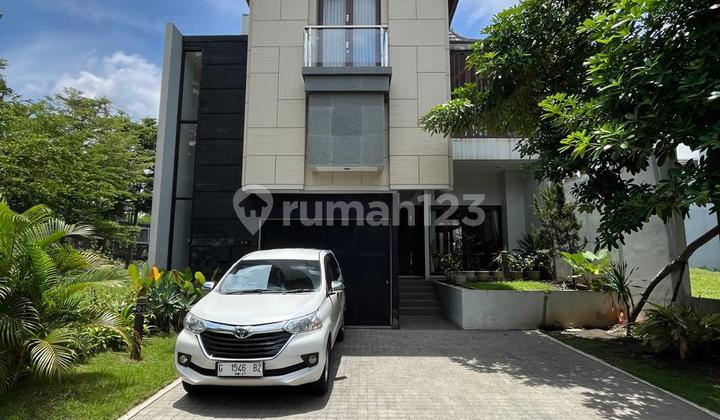 2-Storey Luxury Tropical House Fully Furnished in Elite Residential Hyarta Ecovillage Maguwoharjo Depok Sleman 2-Storey Luxury Tropical House Fully Furnished in Elite Residential Hyarta Ecovillage Maguwoharjo Depok Sleman