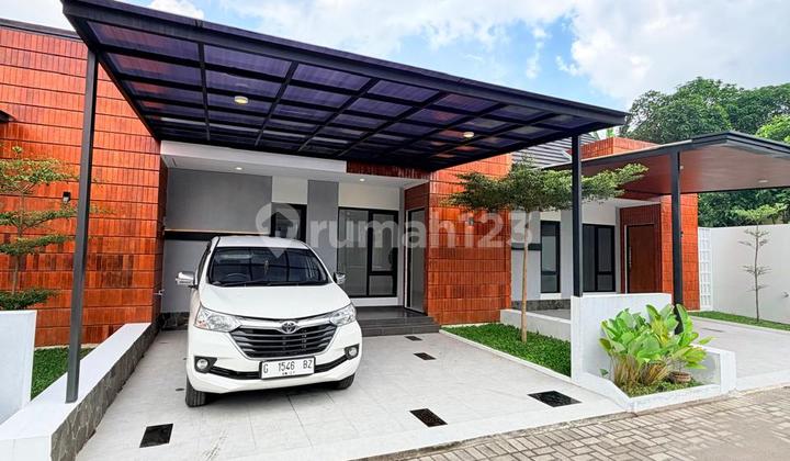 Rumah Estetik Ala Villa Dalam Cluster Eklusif 8 Unit di Jalan Purbaya Sumberadi Mlati Sleman