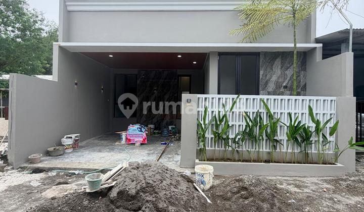 New Fresh Beautiful Minimalist Modern House - Open Space in Mlati Sleman Near Cebongan Market and Mlati Police Station 2