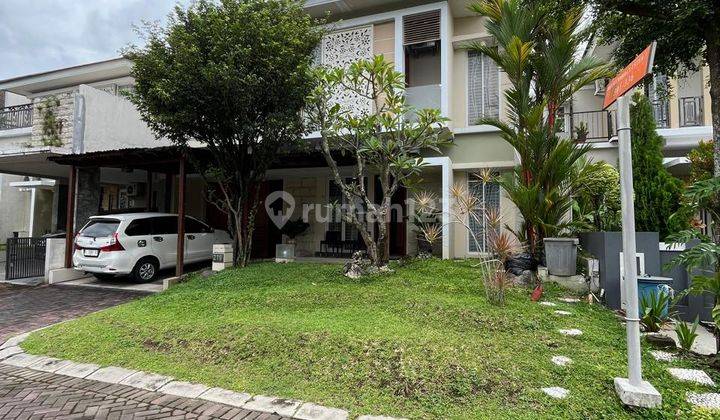 Rumah Mewah 2 Lantai Dengan Tanah Luas Dan Asri Dalam Perumahan Greenhill Jalan Kaliurang Km. 9 Ngaglik Sleman