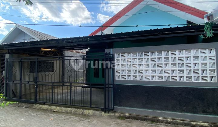 Rumah Cantik Terawat Rapi Dengan Tanah Luas Di Trihanggo Gamping Dalam Ringroad Dekat Rsa Ugm