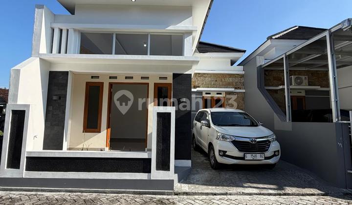 Beautiful New Minimalist House - Super Economical Price on Jalan Magelang Km. 12 Triharjo Sleman Near Sleman Police Station 2