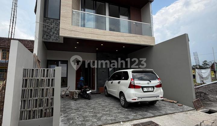 Rumah Baru 2 Lantai Desaign Mewah Kekinian Di Jalan Palagan Km 8 Ngaglik Sleman Dekat Hotel Hyatt Rumah Baru 2 Lantai Desaign Mewah Kekinian Di Jalan Palagan Km 8 Ngaglik Sleman Dekat Hotel Hyatt
