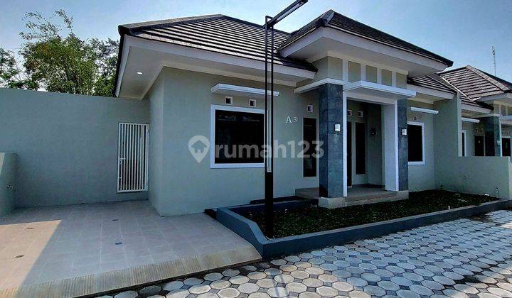 Murah Banget! Rumah Baru Fresh Cantik Limasan Modern Dengan Harga Murah Banget Di Tamanmartani Kalasan Sleman Dekat Bogem 1