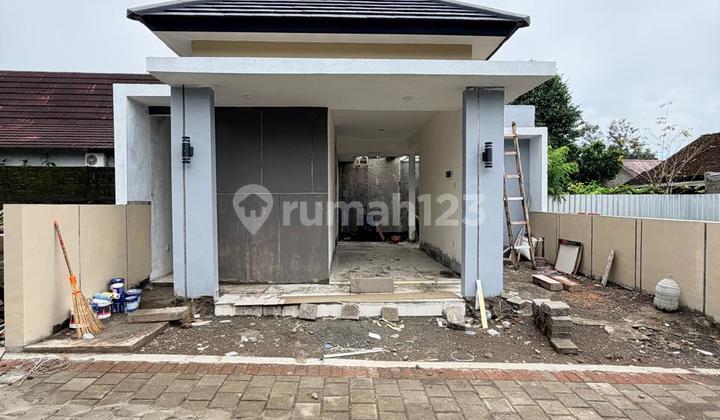 Murah Banget‼️Rumah Baru Cantik Limasan Modern di Purwomartani Kalasan Sleman Dekat Kampus Unriyo Jalan Tajem 2
