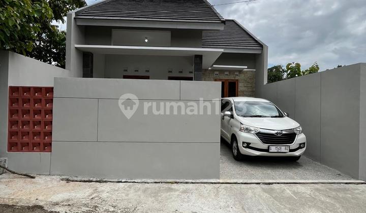 Rumah Cantik Modern Dengan Tanah Luas Dan Tata Ruang Lega Di Jalan Palagan Km 12 Donolayan Dekat Pasar Rejondani Rumah Cantik Modern Dengan Tanah Luas Dan Tata Ruang Lega Di Jalan Palagan Km 12 Donolayan Dekat Pasar Rejondani