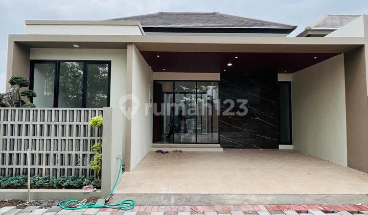 Rumah Baru Mewah Limasan Modern Industrial Di Maguwoharjo Depok Sleman Dekat Pasar Stan Rumah Baru Mewah Limasan Modern Industrial Di Maguwoharjo Depok Sleman Dekat Pasar Stan