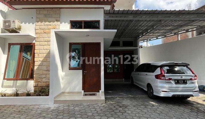 Rumah Mewah 2 Lantai Harga Murah Di Ngentak Bangunjiwo Kasihan Bantul Dekat Kampus Umy  1