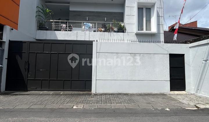 Strategis‼️harga Murah Banget‼️rumah Induk Dan Kost Eklusif 6 Kamar Di Lokasi Premium Kawasan Elite Demangan Baru Dekat Berbagai Kampus Dan Pusat Bisnis Strategis‼️harga Murah Banget‼️rumah Induk Dan Kost Eklusif 6 Kamar Di Lokasi Premium Kawasan Elite Demangan Baru Dekat Berbagai Kampus Dan Pusat Bisnis