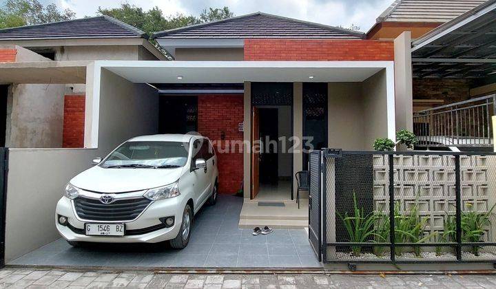 Rumah Cantik Modern Estetik Kekinian Fully Furnished Dengan Tata Ruang Fungsional Di Dekat Sd Model Wedomartani Ngemplak Sleman 1