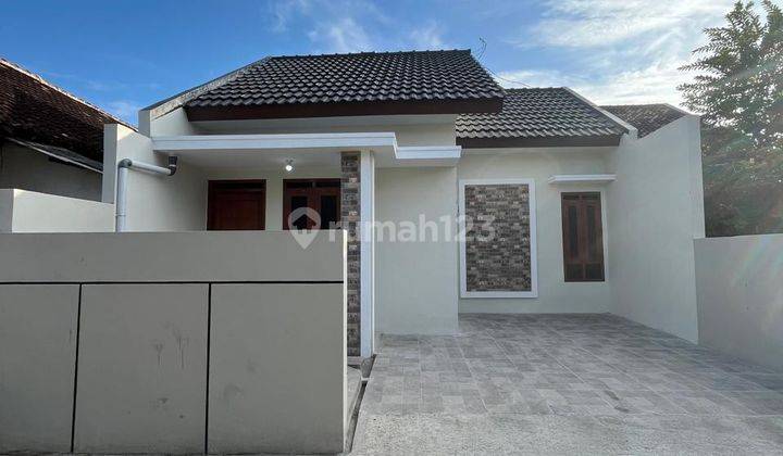 Rumah Baru Fresh Minimalis Modern Di Wiyoro Banguntapan Bantul Dekat Rs. Harjolukito 1