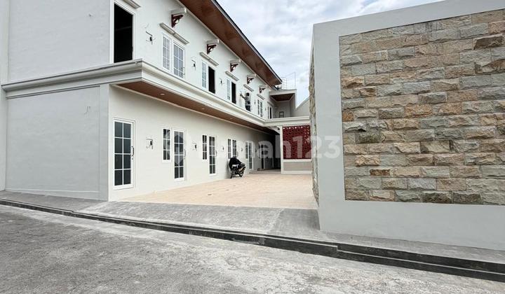 Modern Exclusive Boarding 16 Rooms Fully Furnished Near Stan Market and Lottemart Maguwoharjo Depok Sleman Yogyakarta 1