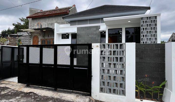 Rumah Mewah Cantik Design Modern Limasan Dekat Kampus Uii Jalan Kaliurang Dan Dekat Ke Jalan Palagan 1