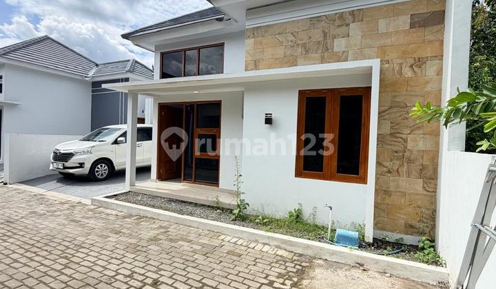 Rumah Cantik Modern Kekinian Dalam Mini Cluster di Mrisi Tirtonirmolo Kasihan Bantul Dekat Kasongan 2