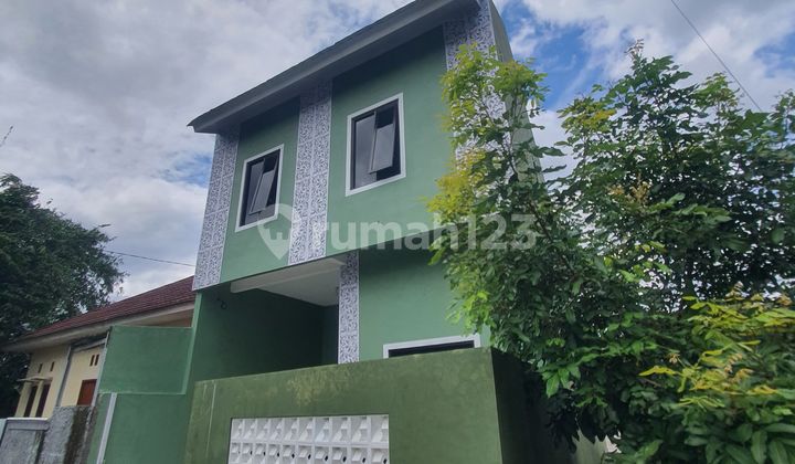 Cepat Dapat! Rumah Baru Fresh Hijau 2 Lantai Full Furnished Di Selomartani Kalasan Dekat Pasar Sidorejo