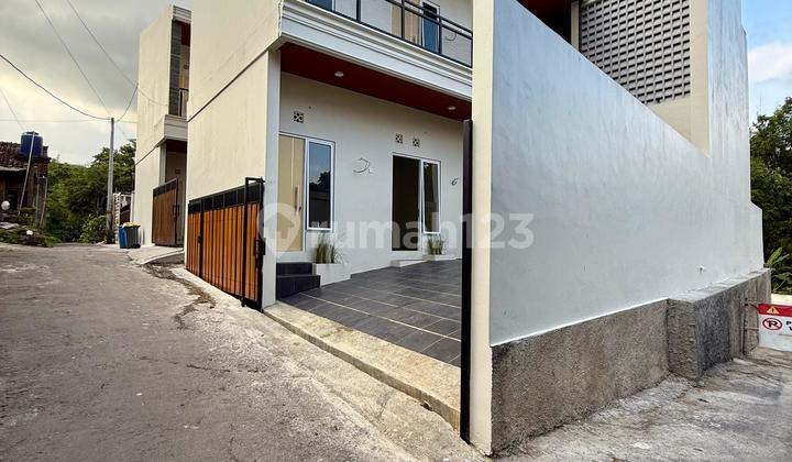 Kost Eklusif 2 Lantai Modern 9 Kamar Tidur Di Jalan Kaliurang Km. 13.5 Ngaglik Sleman Dekat Kampus Uii Teepadu