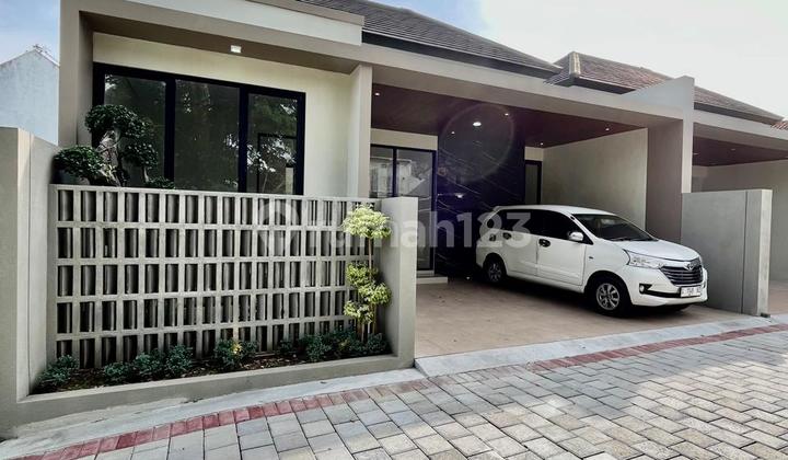 Ready 2 Unit Move-In Ready‼️SpecialNew Luxury Modern Industrial Limasan House in Maguwoharjo Depok Sleman Near Pasar Stan