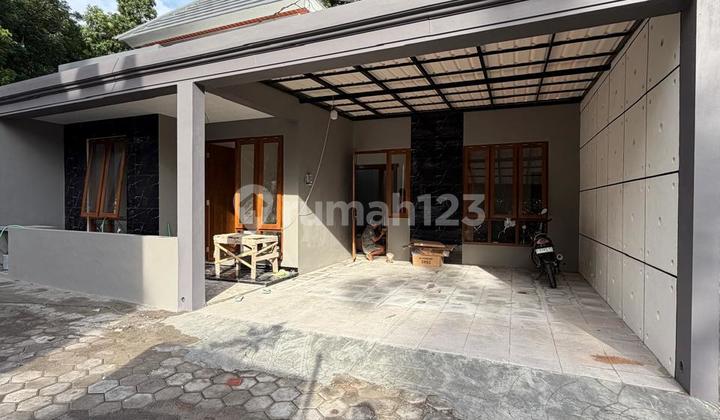 Murah Banget‼️Rumah Mewah Limasan Modern Harga Murah Dalam Cluster di Pucangan Jalan Kaliurang Km 13 Ngemplak Sleman